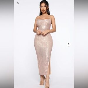 NWT Fashion‎ Nova Stand Out Tonight Sequin Midi Dress in Rose Gold